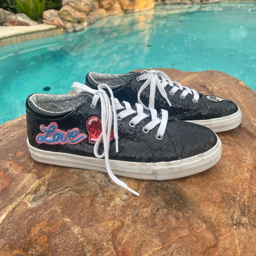 Love Moschino “I Do” Sneakers - Picture 4 of 11